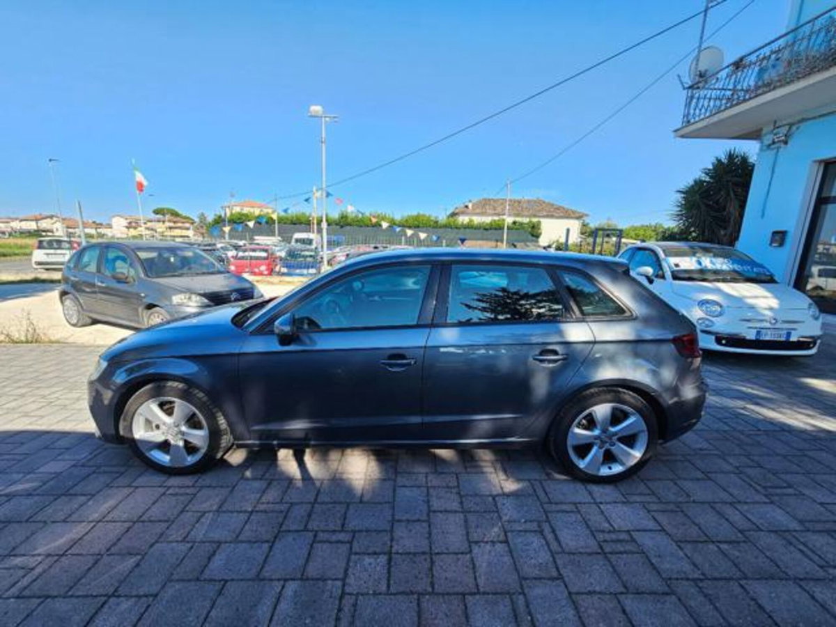 Audi A3 Sportback 1.6 TDI clean diesel S tronic Business (2)