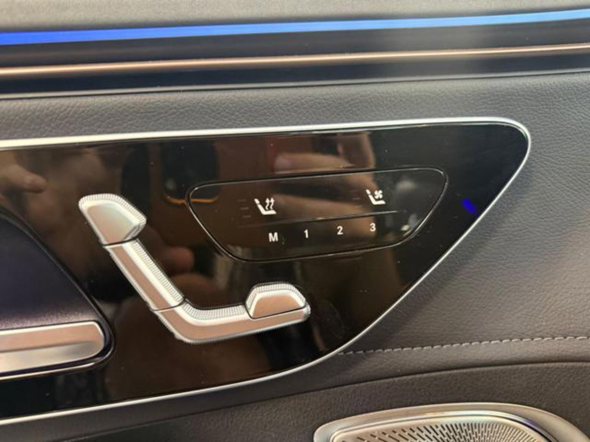 Mercedes-Benz EQE 500 4Matic Advanced Plus (14)