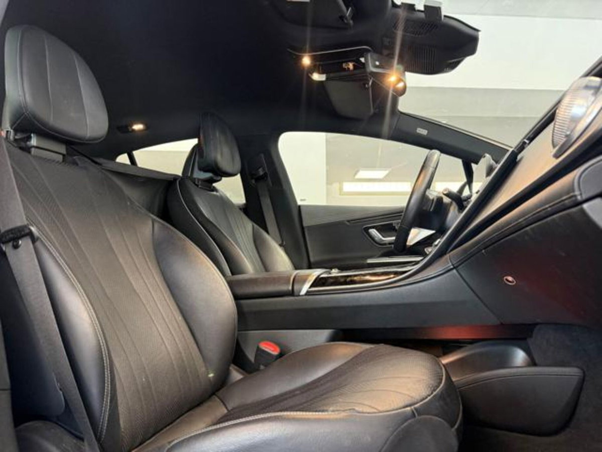 Mercedes-Benz EQE 500 4Matic Advanced Plus (15)