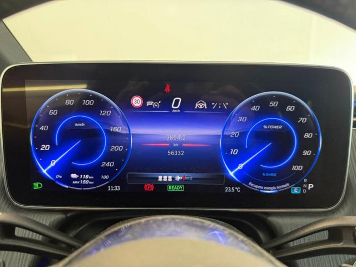 Mercedes-Benz EQE 500 4Matic Advanced Plus (18)