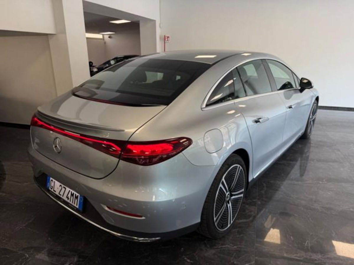 Mercedes-Benz EQE 500 4Matic Advanced Plus (7)