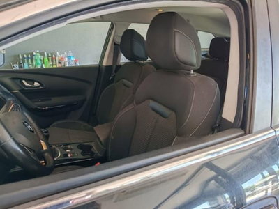 Renault Kadjar dCi 8V 115CV Black Edition (4)