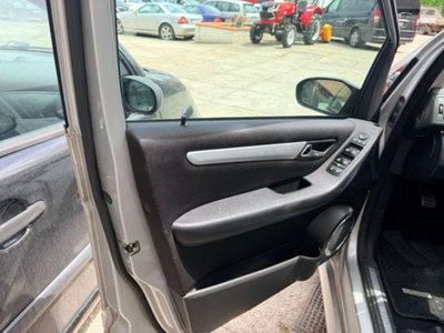 Mercedes-Benz Classe B 200 CDI Sport (7)