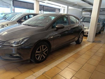 Opel Astra 1.6 CDTI 136CV EcoFLES&S 4 porte Elective (2)