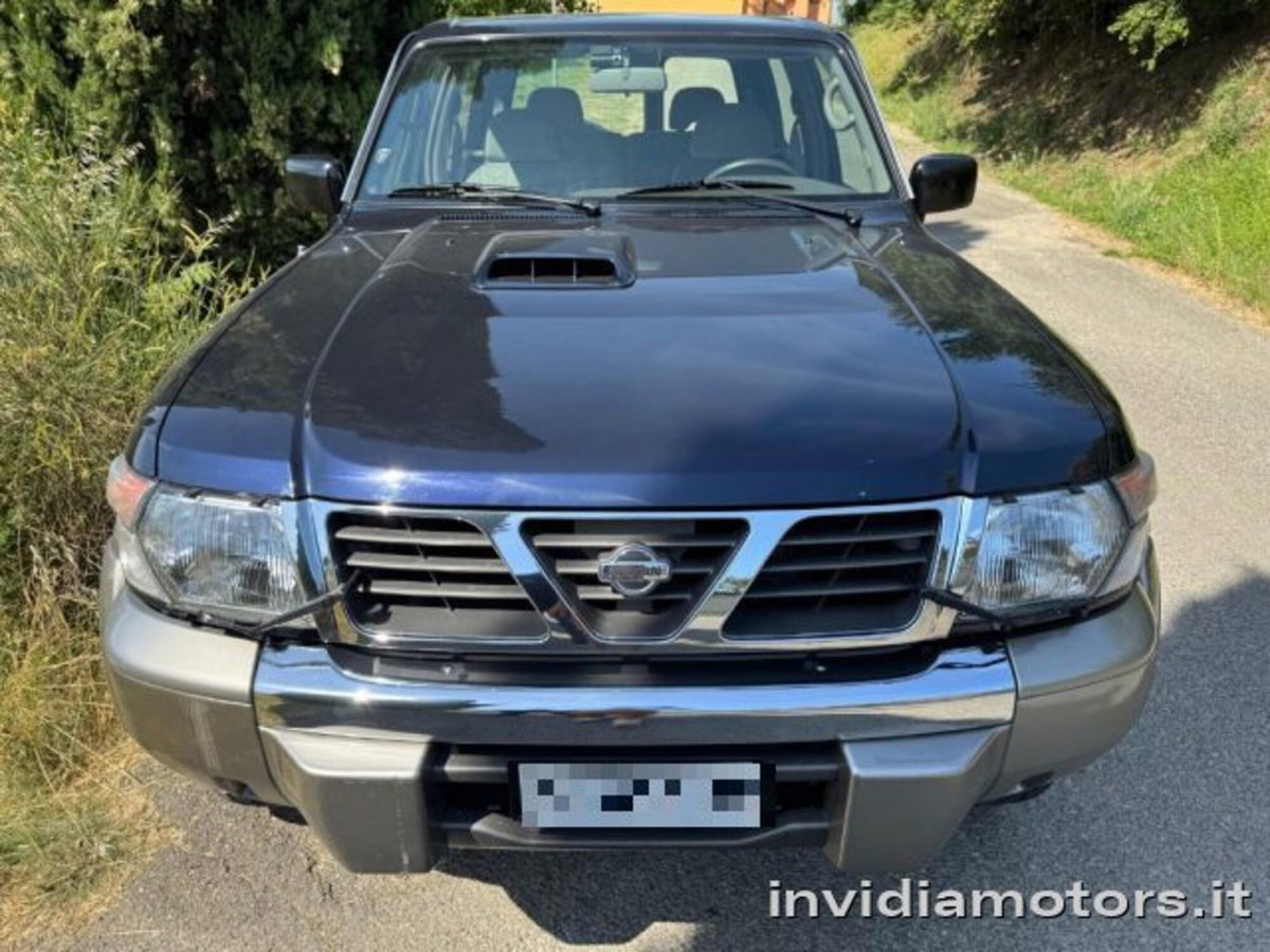 Nissan Patrol GR 3.0 TD Di 3 porte Luxury Hard Top (5)