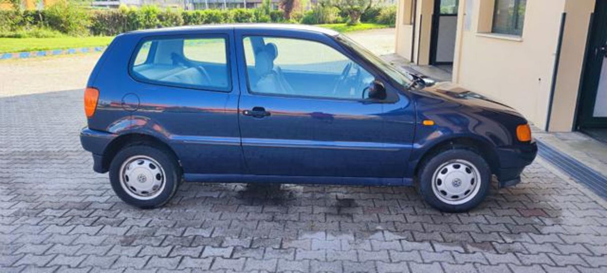 Volkswagen Polo 1.05 cat 3 porte Comfort (4)