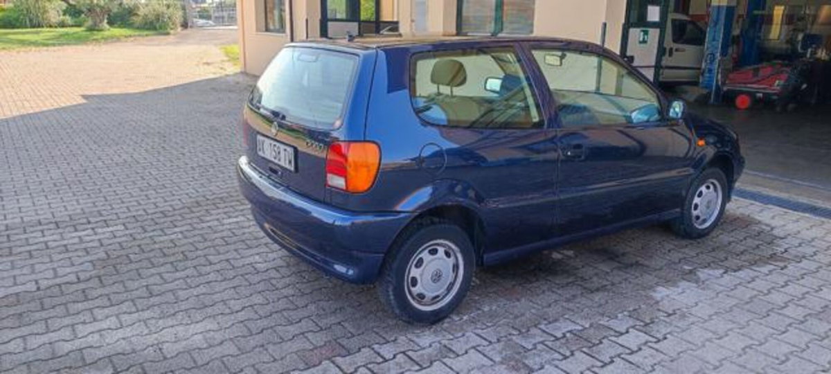 Volkswagen Polo 1.05 cat 3 porte Comfort (5)