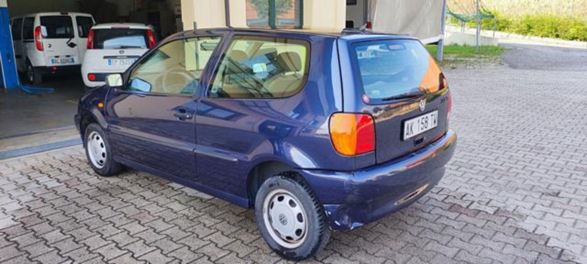 Volkswagen Polo 1.05 cat 3 porte Comfort (7)