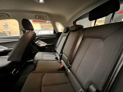 Audi Q3 35 TDI quattro S tronic Business Advanced (12)