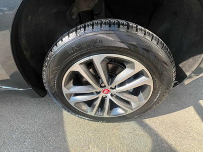 Jaguar F-Pace 2.0 D 180 CV aut. R-Sport (13)