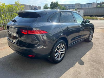Jaguar F-Pace 2.0 D 180 CV aut. R-Sport (5)