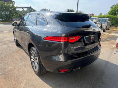 Jaguar F-Pace 2.0 D 180 CV aut. R-Sport (7)