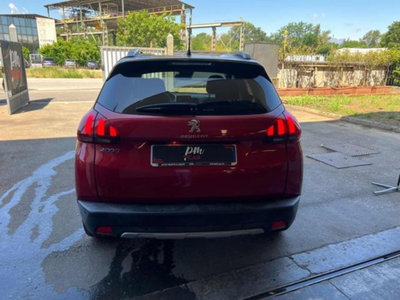 Peugeot 2008 100 S&S Black Matt (6)