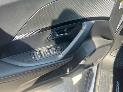 Peugeot 2008 1.2 puretech Allure s&s 130cv eat8 (6)