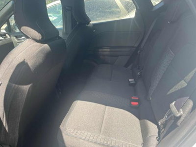 Renault Captur 1.0 eco-g Techno 100cv (13)