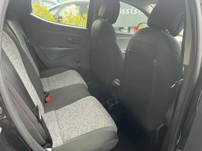 Lancia Ypsilon 1.0 FireFly 5 porte S&S Hybrid Gold Plus (5)
