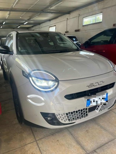 Fiat 600 1.2 hybrid 145cv auto (6)