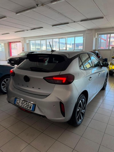 Opel Corsa 1.2 100 CV GS Line (2)