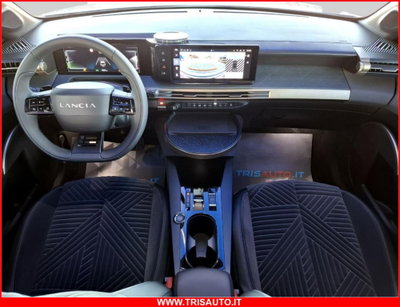 Lancia Ypsilon 1.2 mhev LX 110cv e-dct (6)