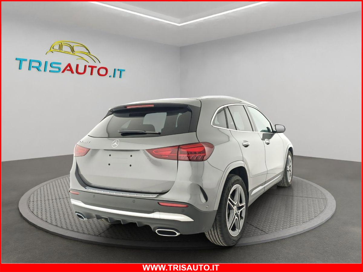 Mercedes-Benz GLA SUV 200 d AMG Line Premium Plus 4matic auto (4)