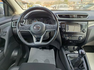 Nissan Qashqai 1.5 dCi Tekna (13)