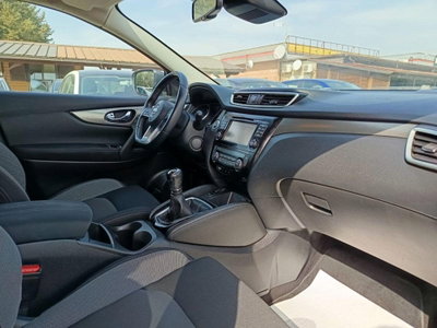 Nissan Qashqai 1.5 dCi Tekna (18)