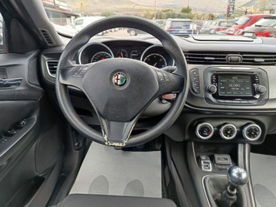 Alfa Romeo Giulietta 1.6 JTDm Sprint 120cv (15)