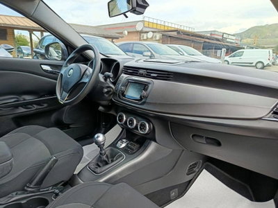 Alfa Romeo Giulietta 1.6 JTDm Sprint 120cv (19)
