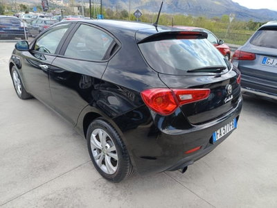 Alfa Romeo Giulietta 1.6 JTDm Sprint 120cv (6)