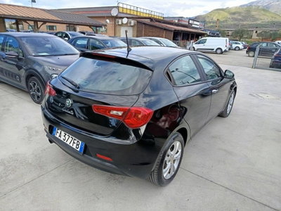 Alfa Romeo Giulietta 1.6 JTDm Sprint 120cv (8)