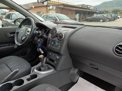 Nissan Qashqai 1.5 dCi Tekna (18)