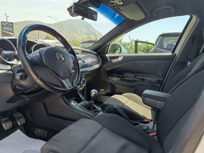 Alfa Romeo Giulietta 2.0 JTDm-2 Exclusive 140cv (11)