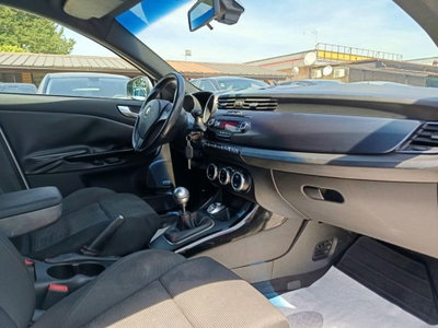 Alfa Romeo Giulietta 2.0 JTDm-2 Exclusive 140cv (18)