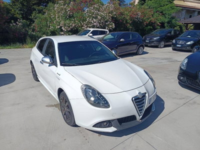 Alfa Romeo Giulietta 2.0 JTDm-2 Exclusive 140cv (4)