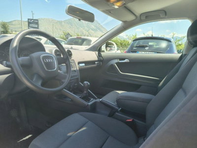 Audi A3 1.6 TDI 90 CV CR F.AP. Ambiente (11)