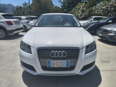 Audi A3 1.6 TDI 90 CV CR F.AP. Ambiente (2)
