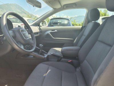 Audi A3 1.6 TDI 90 CV CR F.AP. Ambiente (7)