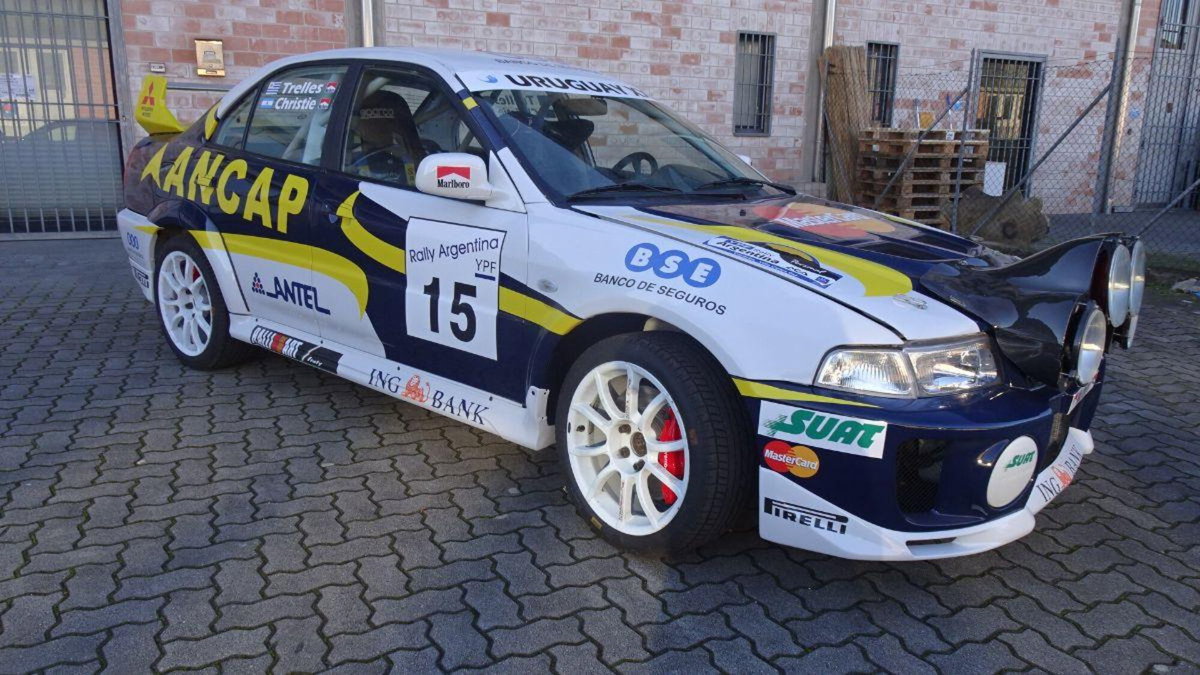 Mitsubishi Lancer Evolution Evolution 2.0 T S-AWC GSR (4)