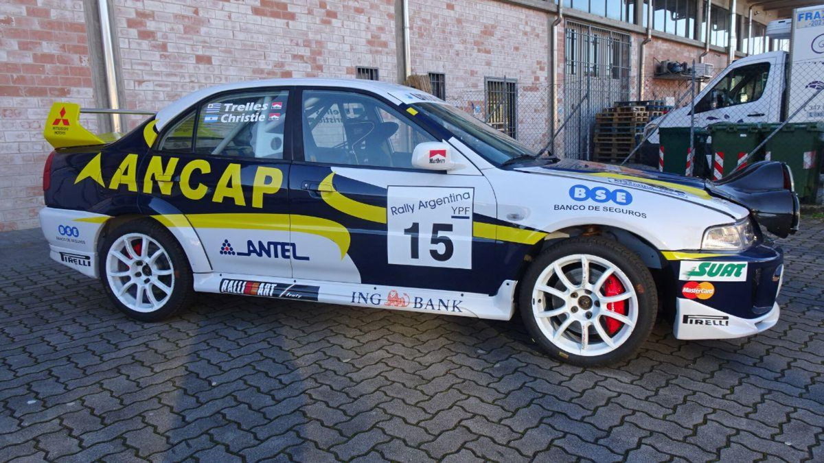 Mitsubishi Lancer Evolution Evolution 2.0 T S-AWC GSR (5)