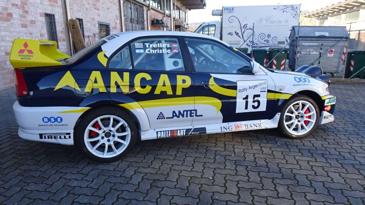 Mitsubishi Lancer Evolution Evolution 2.0 T S-AWC GSR (6)