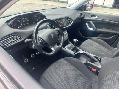 Peugeot 308 SW BlueHDi 130 S&S Style (5)