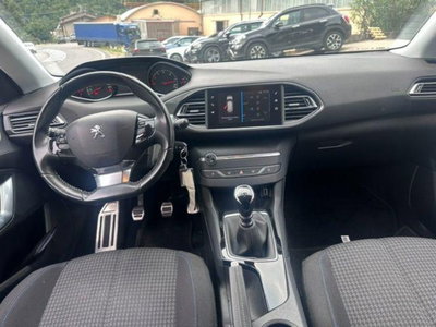 Peugeot 308 SW BlueHDi 130 S&S Style (6)