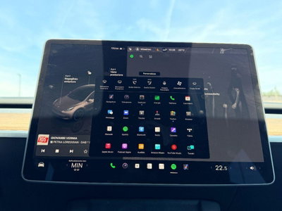 Tesla Model Y Performance Dual Motor awd (18)