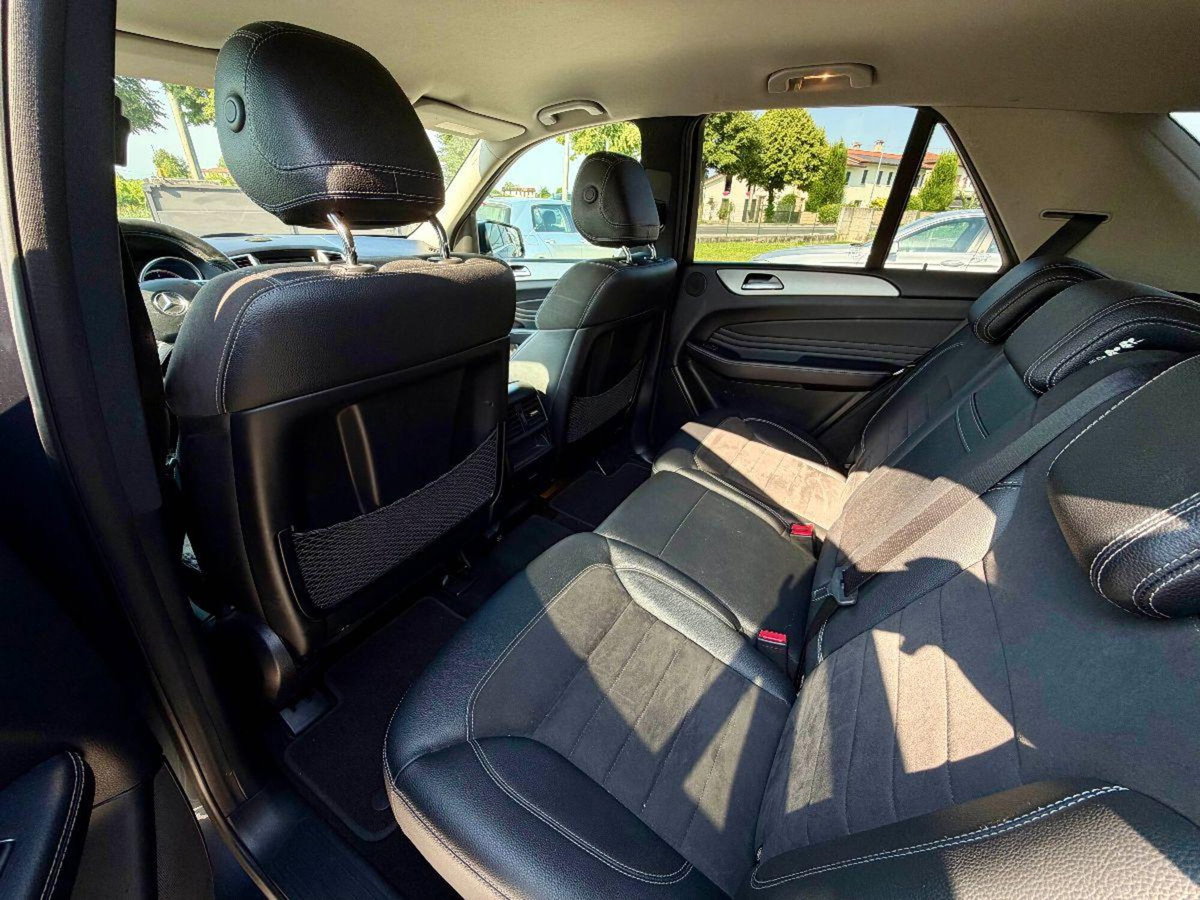 Mercedes-Benz Classe ML 350 BlueTEC 4Matic Sport (13)