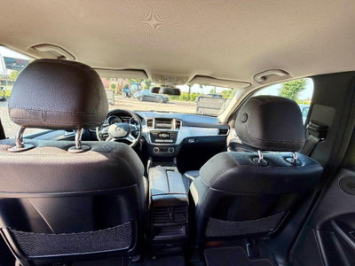 Mercedes-Benz Classe ML 350 BlueTEC 4Matic Sport (14)