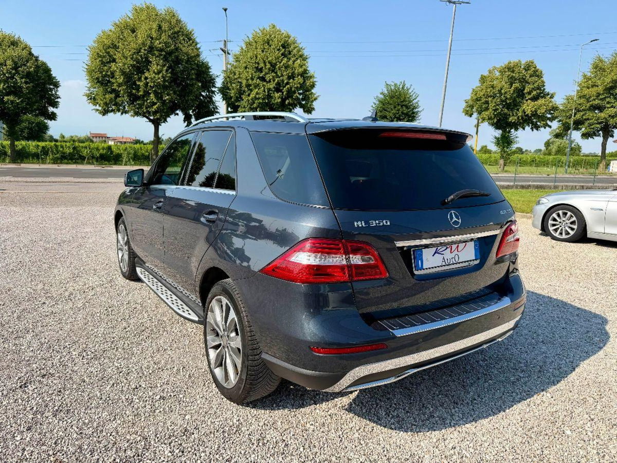Mercedes-Benz Classe ML 350 BlueTEC 4Matic Sport (7)
