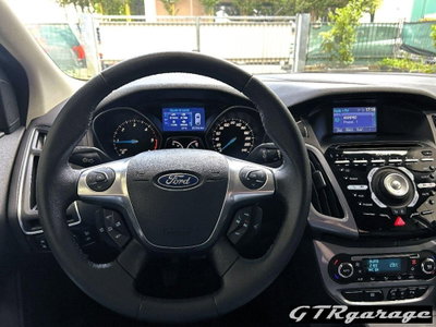 Ford Focus Station Wagon 1.6 TDCi 115 CV SW Titanium (14)