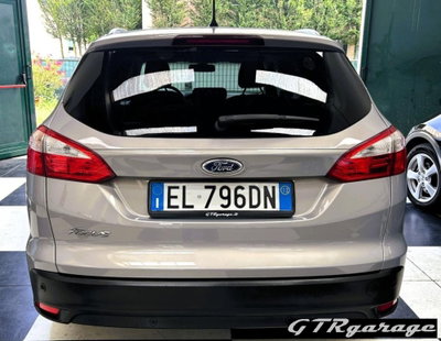 Ford Focus Station Wagon 1.6 TDCi 115 CV SW Titanium (5)