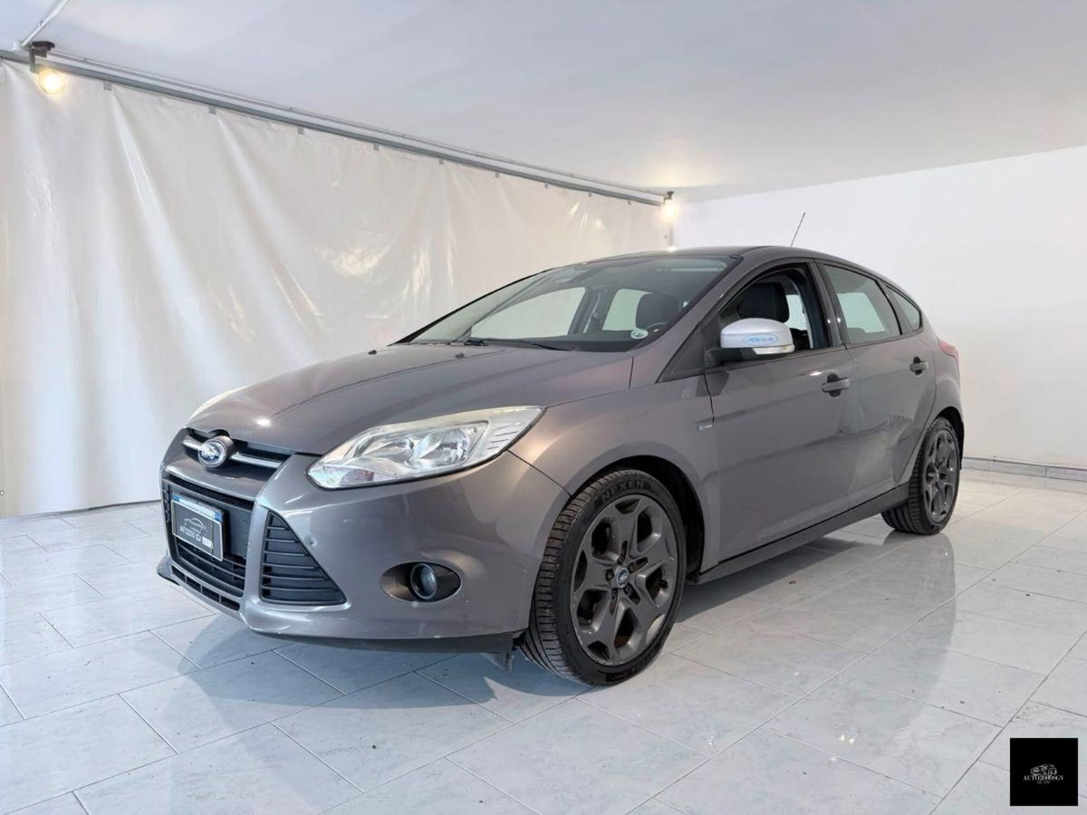 Ford Focus 1.0 EcoBoost 100 CV Start&Stop Titanium (3)