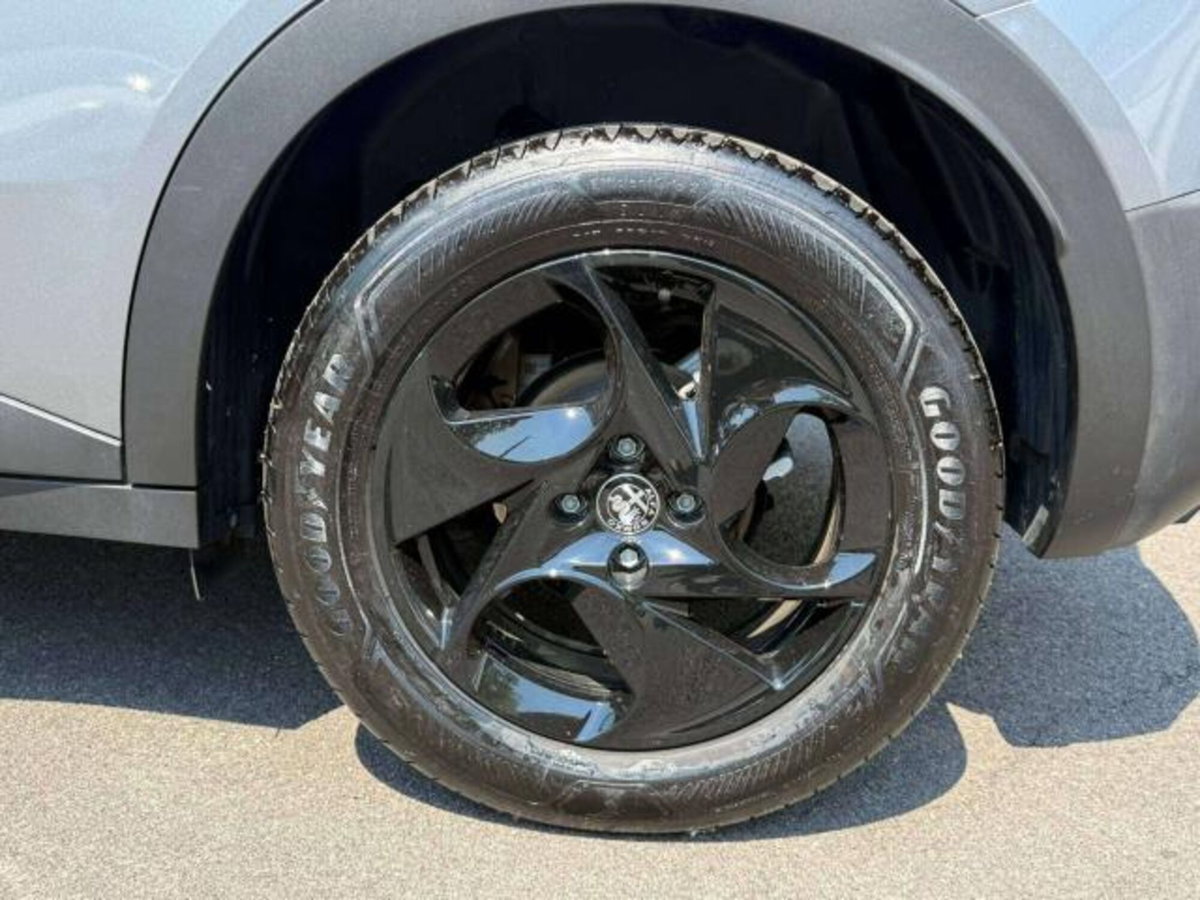 Alfa Romeo Junior 1.2 ibrida 145cv edct6 (15)